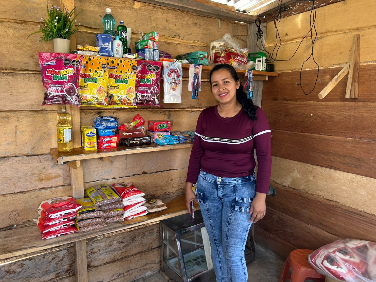 Enfermeira venezuelana se reinventa como empreendedora em comunidade indígena de Pacaraima